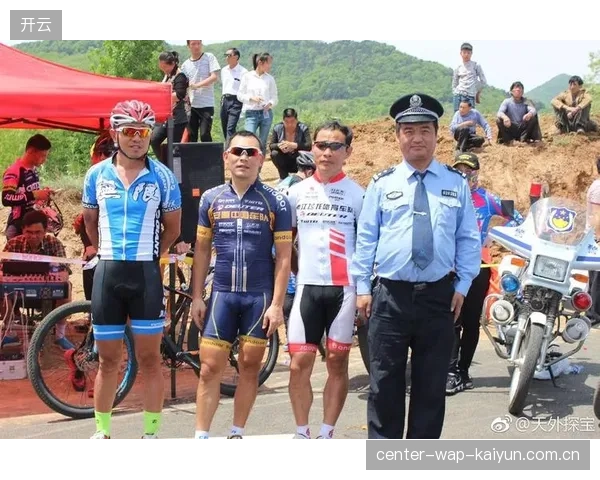 赛时突发环境安保预警如何导致全球转播画面中赞助商广告位留白